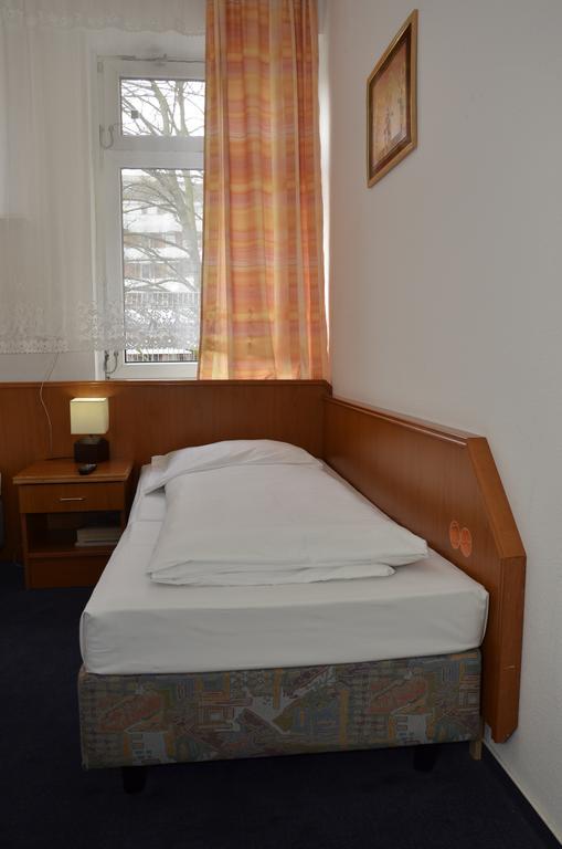 Itm Hotel Oase Hamburg Room photo